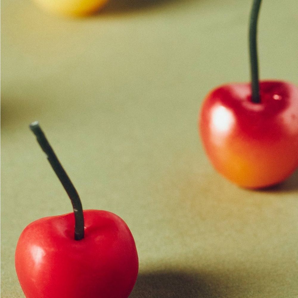 Cherry Shaped Candle Set Wax Candles, Set of 4 By Anthropologie New In Box - Picture 3 of 12